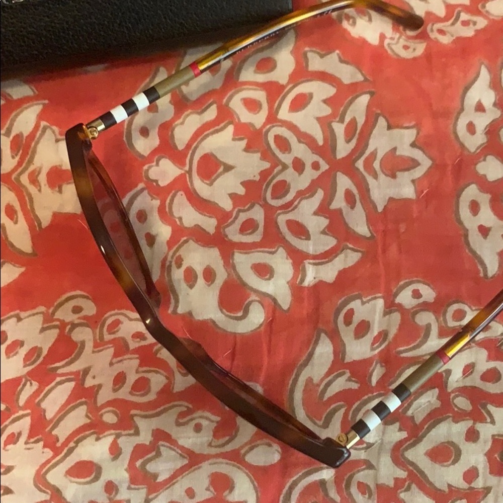Burberry Sunglasses - Picture 2 of 4